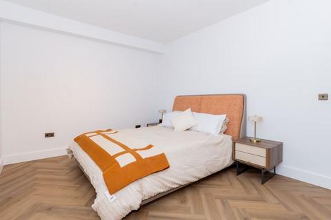 undefined, Royal House LE1 5BP
