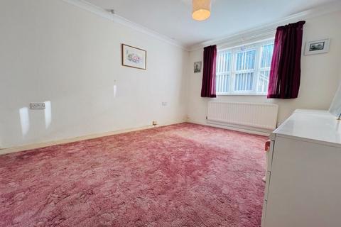 2 bedroom semi-detached bungalow for sale, Crownlee, Preston PR1