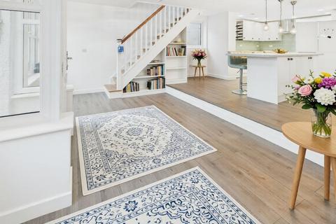 undefined, Porthallow, St Keverne, Close proximity to the beach