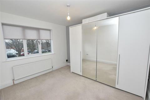 3 bedroom house to rent, Grovehall Avenue, Leeds, LS11 7EX
