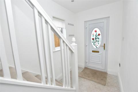3 bedroom house to rent, Grovehall Avenue, Leeds, LS11 7EX