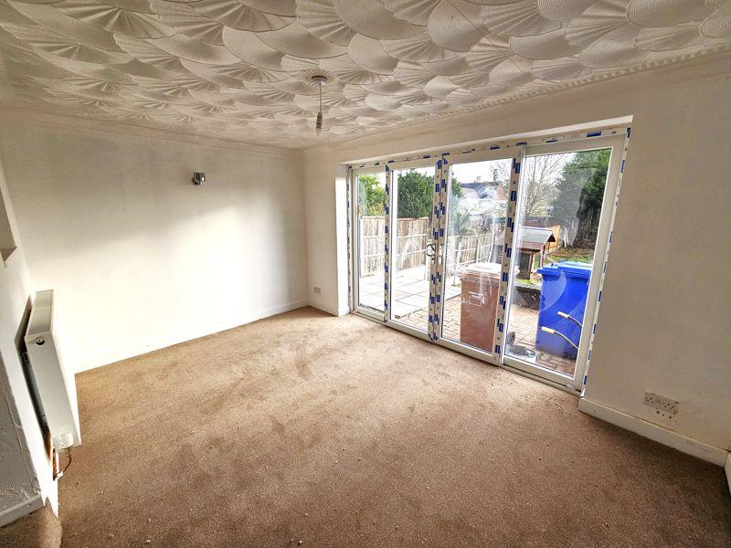 Extended Lounge