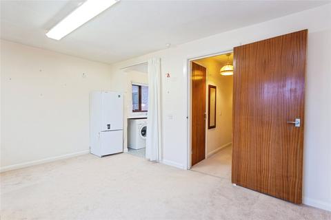2 bedroom apartment for sale, Windmill Court, Alton GU34