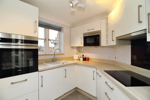 2 bedroom apartment for sale, Salter Court, Colchester CO3