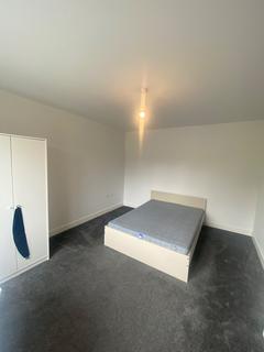 5 bedroom terraced house to rent, Crome Road, Bristol, BS7