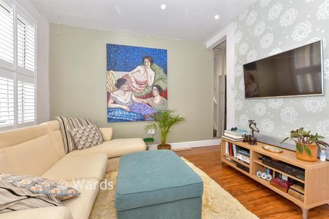 3 bedroom end of terrace house for sale, St. Peter Street, Rochester, Kent