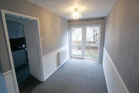 3 bedroom semi-detached house to rent, Meldon Road, Heysham, LA3 2HJ