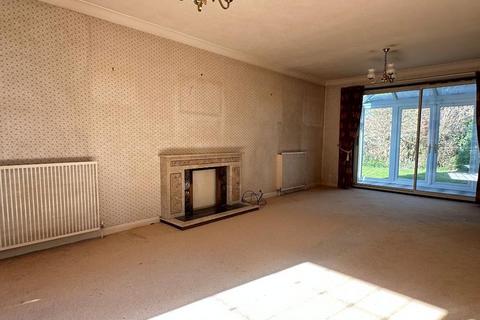 4 bedroom detached house for sale, Clivedale Gardens, Steyning, West Sussex, BN44 3HA
