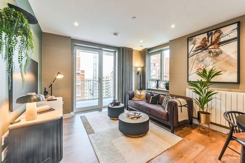 1 bedroom flat for sale, Lombard Square, London SE18