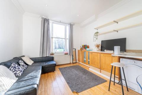 1 bedroom flat to rent, Royal Crescent, Holland Park, London, W11