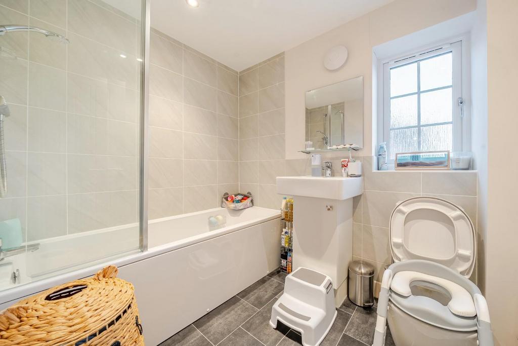 BATHROOM with separate SHOWER over bath.jpg