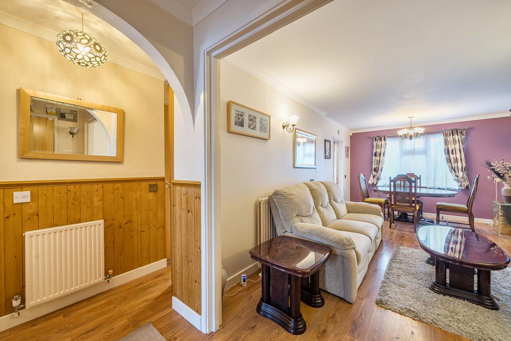 1375893-16-690b70...