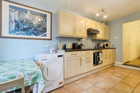 undefined, De Montfort Road, Reading, Berkshire