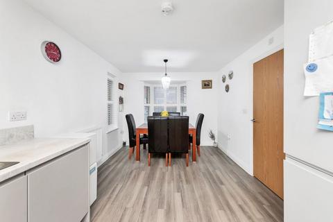 4 bedroom semi-detached house for sale, Farendon Road, Huntingdon PE28
