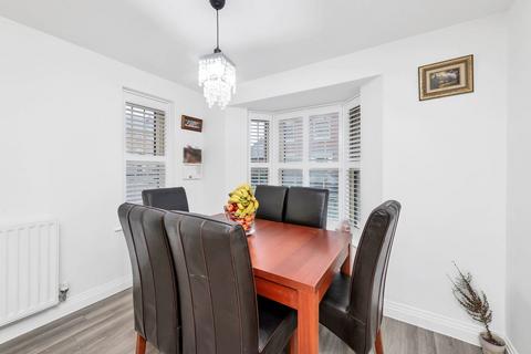 4 bedroom semi-detached house for sale, Farendon Road, Huntingdon PE28