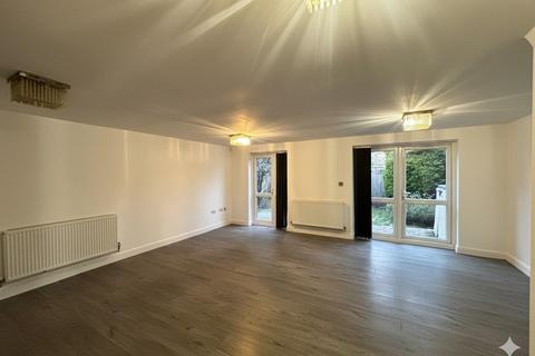 undefined, Woodside Grange Road, London
