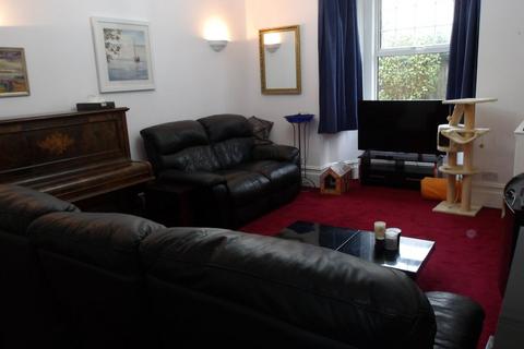 undefined, GILLINGHAM