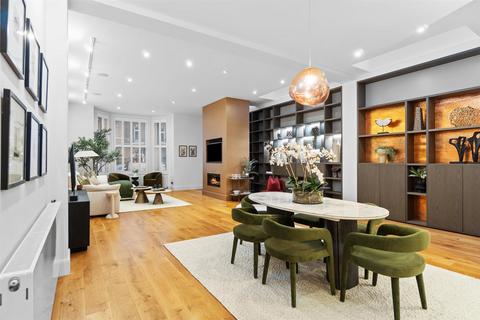 3 bedroom apartment for sale, Canfield Gardens, South Hampstead, London, NW6