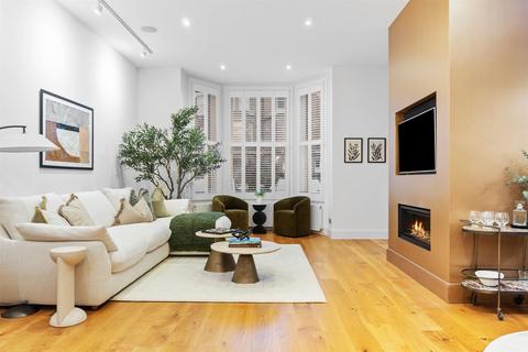 3 bedroom apartment for sale, Canfield Gardens, South Hampstead, London, NW6