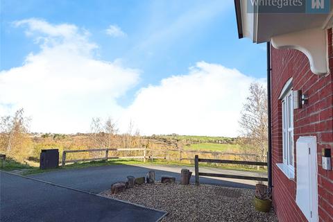 3 bedroom end of terrace house for sale, Miller Road, Wrexham LL11