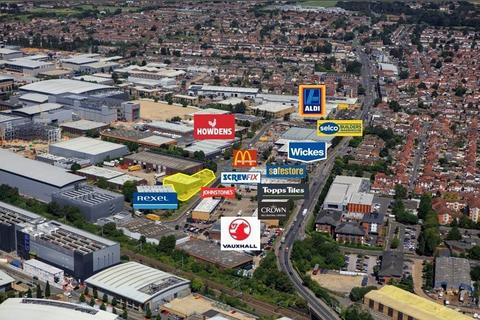 Warehouse to rent, 121 Yarmouth Rd Slough SL1 4HY