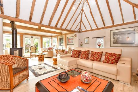 4 bedroom character property for sale, Smugglers Walk, Worthing BN12