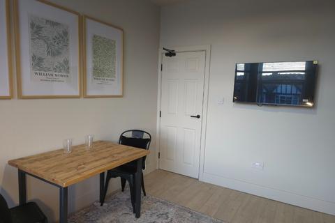 undefined, Wellington Road, Manchester, SK4