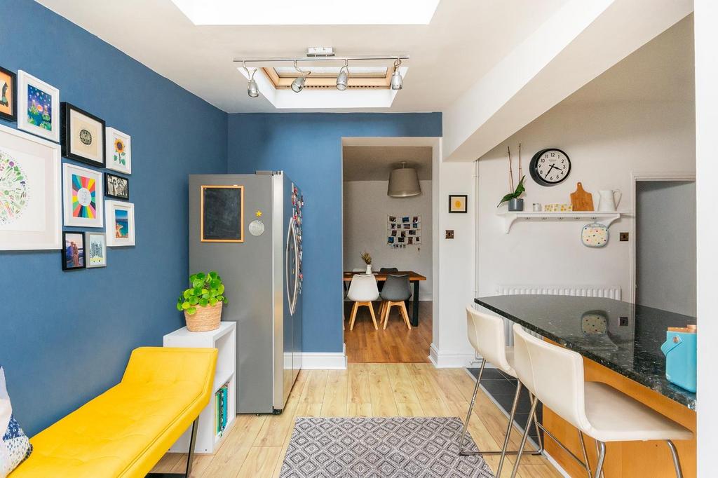 5 G6 STN - Kitchen A.jpg