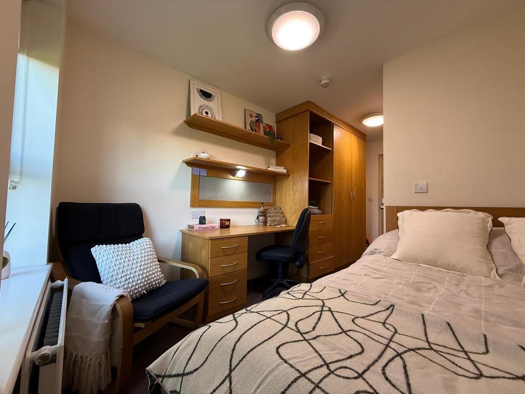 Longdales Lodge - Bedroom 3.jpeg