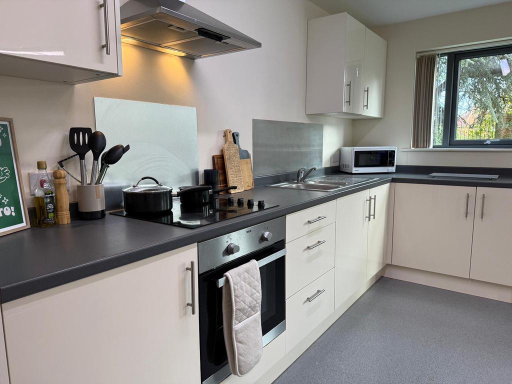 Longdales Lodge - Kitchen 2.jpeg