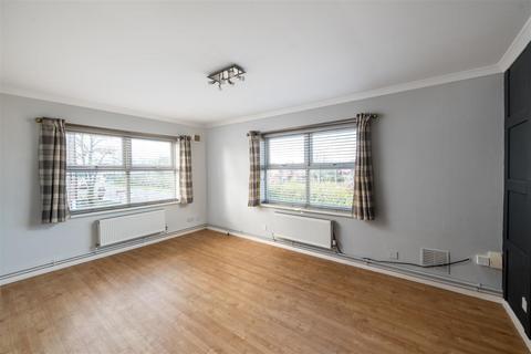 1 bedroom apartment for sale, Brighton Road, Horley