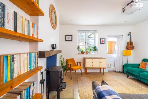 2 bedroom terraced house for sale, Albion Road, Easton