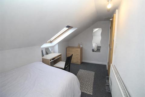 7 bedroom house to rent, Merthyr Street, Cardiff CF24