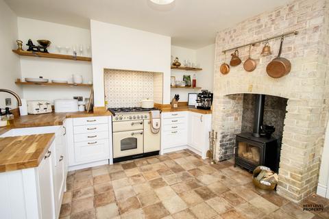 3 bedroom detached house for sale, Benwick Road, Doddington, PE15