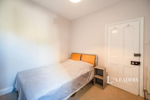 undefined, Harold Road, PO4