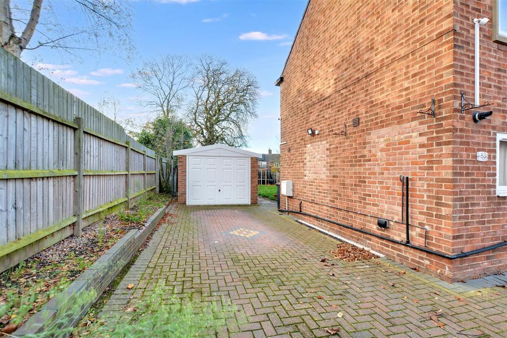 Driveway.jpeg