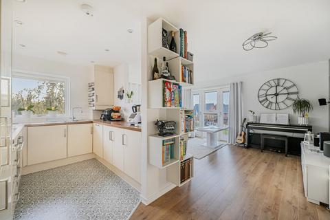 undefined, London Road, Bracknell RG42