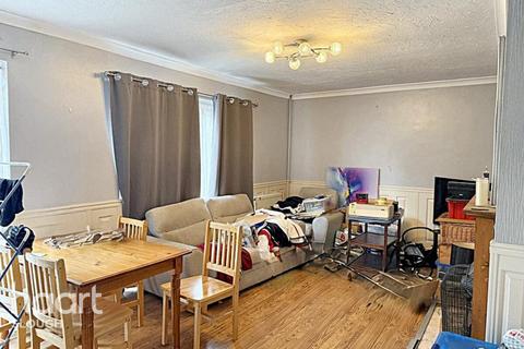 3 bedroom terraced house for sale, Berryfield, Slough