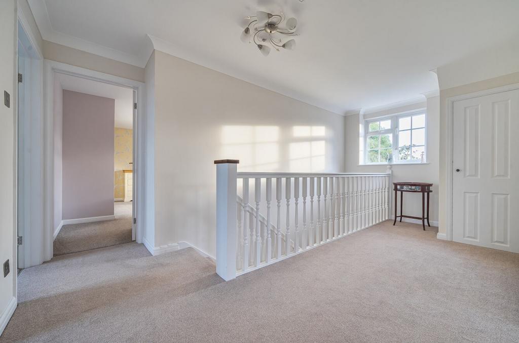 1st Floor Landing