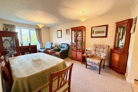 1 bedroom retirement property for sale, Manor Farm Lane, Egham, Surrey, TW20