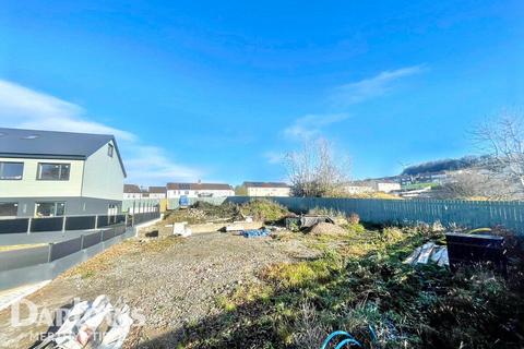 undefined, Ty Coch Farm, Tredegar