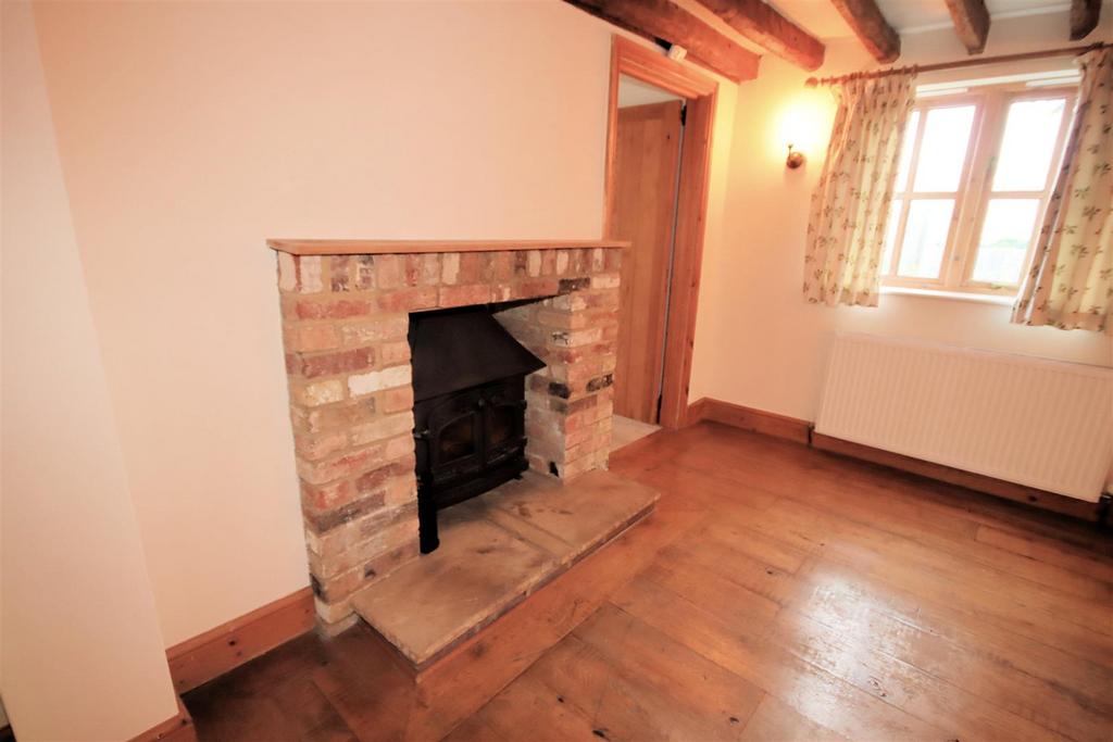 21 Luton Rd Toddington-DFire.jpg
