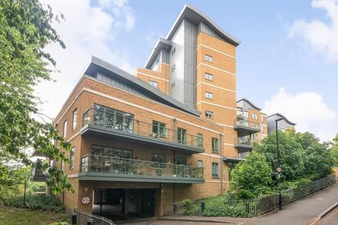 2 bedroom apartment for sale, Sylvan Hill, Crystal Palace, London, SE19