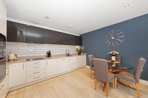 2 bedroom apartment for sale, Sylvan Hill, Crystal Palace, London, SE19