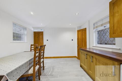 2 bedroom semi-detached house for sale, Burley Road, Leeds, LS4