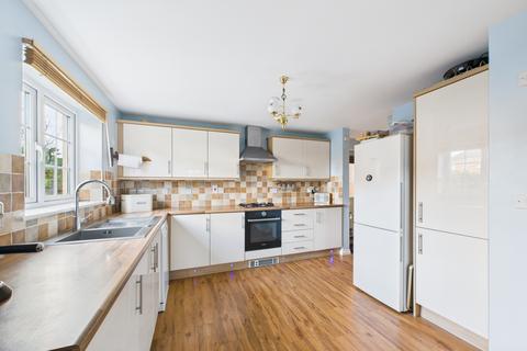 4 bedroom detached house for sale, Bunting Drive, Leighton Buzzard, LU7
