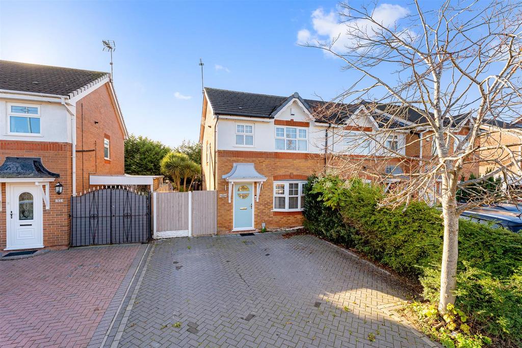 97 Manorwood Drive external.jpg