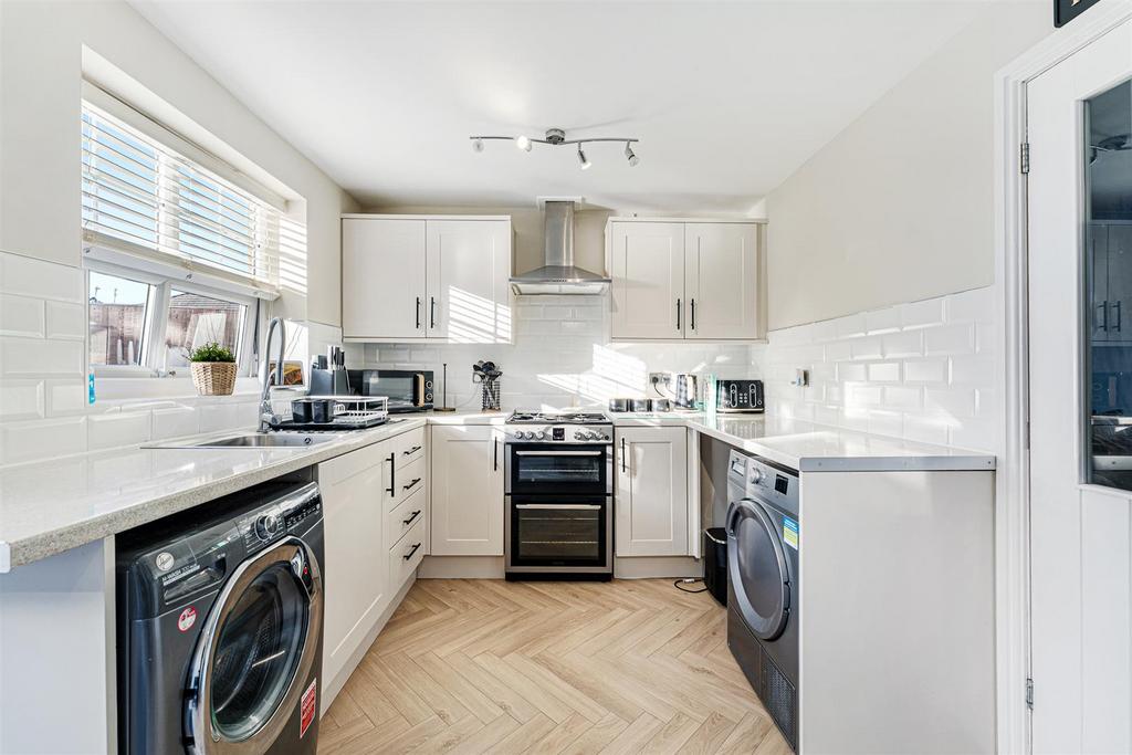 97 Manorwood Drive kitchen.jpg