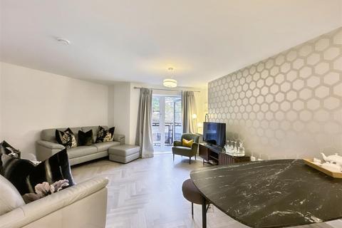 undefined, Kestrel Road, Farnborough