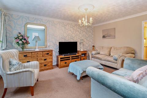 undefined, Mellodew Drive, Oldham, OL1
